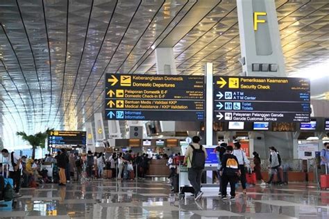 Jumlah Penumpang Di Bandara Soekarno Hatta Capai Orang Jelang