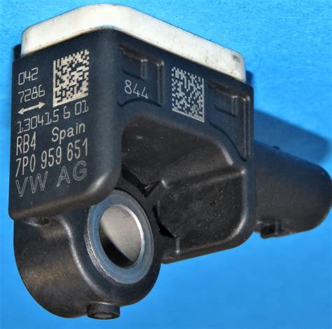 Used Genuine Vw Up Side Impact Crash Sensor P Uk S No