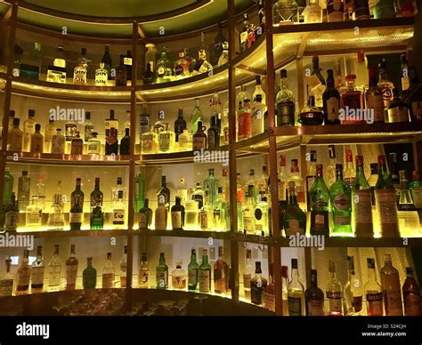 Fully stocked cocktail bar hi-res stock photography and images - Alamy