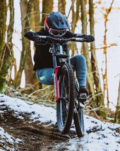 Julien Bernard Trek Race Shop