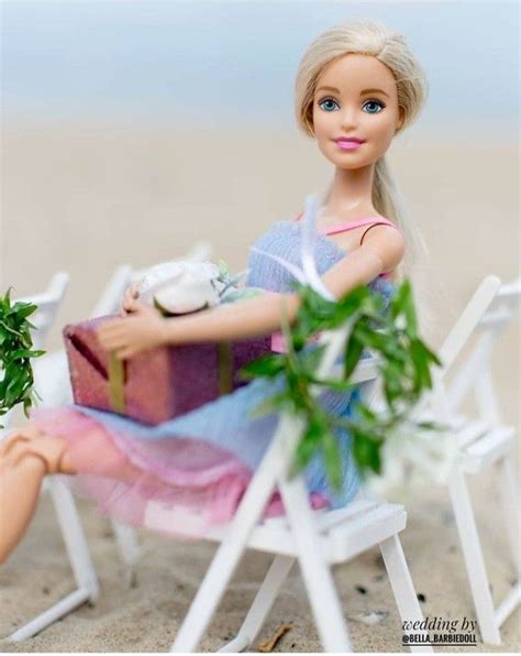 Pin De Erin Marchlewski Em Barbie Wooooorld Casamento Barbie Album