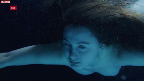 Naked Annina Walt In Eva