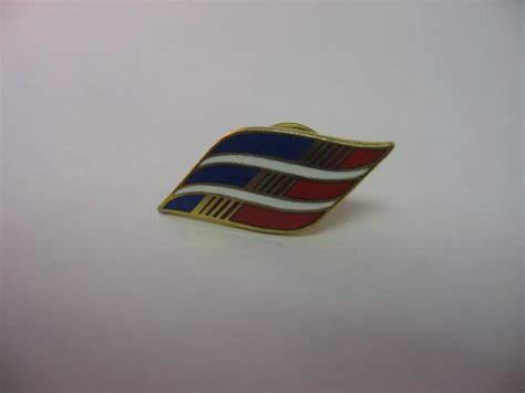 Red And Blue Curved Line Logo