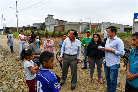 Alcalde Rafael Sánchez visitó a familias afectadas por el incendio y