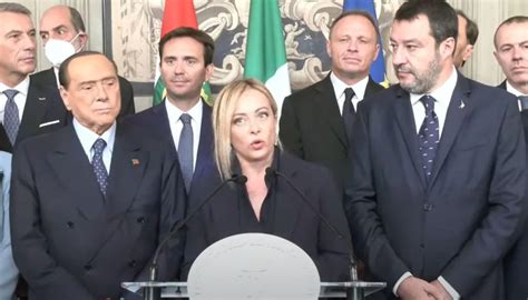 Il Governo Meloni in cerca di equilibrio tra promesse e realtà