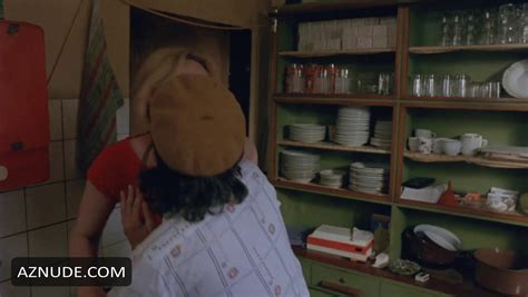 SARKA VOJTKOVA Nude AZNude