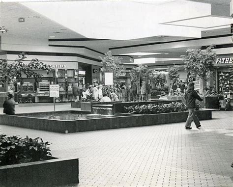 Northtowne Square Mall (Toledo, Ohio) Telegraph Road (Toledo, Ohio ...