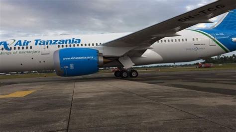 Ndege Mpya Aina Ya Boeing Dreamliner Yawasili Tanzania Bbc News