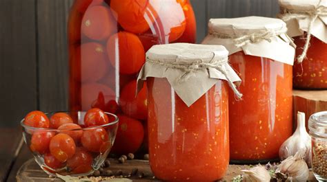 What Makes Tomato Purée And Tomato Sauce Different