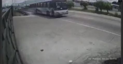 C Mara De V Deovigilancia Capta El Momento En Que Motociclista