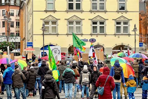 Kundgebung F R Demokratie Und Menschenrechte In Stollberg Am Sonntag