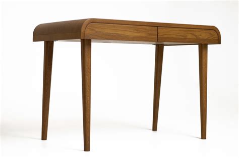 Kompiuterio stalas KON — Oak Studio Designs