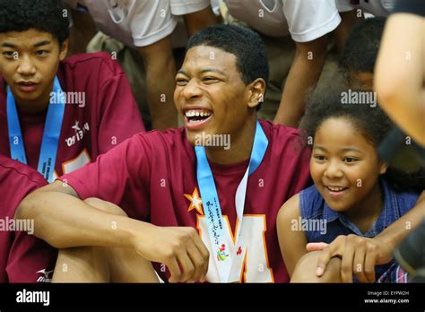 kap Biztonság Fordul rui hachimura family Burger Converge Ecet