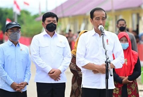 Presiden Jokowi Resmikan Huntap Pascabencana Seroja Di Provinsi NTB