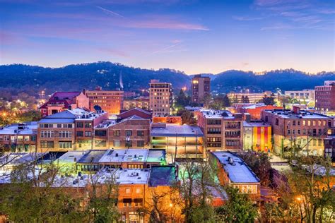 The 29 Coolest Small Us Cities To Visit In 2018 Cities In North