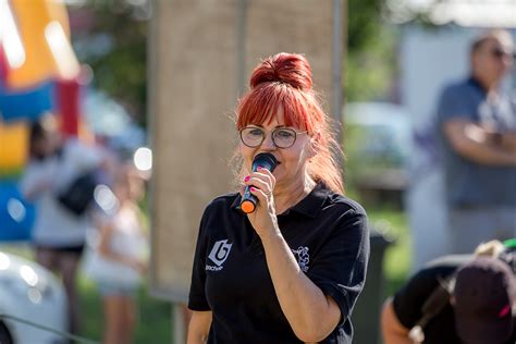 Pierwszy Nordic Walking na Podłężu Zaprosiła Pani Teresa Kondoszek