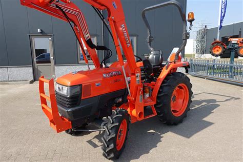 Kubota L3200 4wd • Vm Service