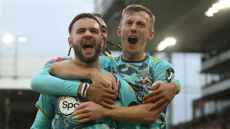 Crystal Palace Southampton Saints Battle Back From Behind To Knock