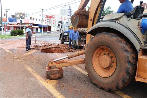 Quebra de adutora compromete abastecimento de água na zona norte de