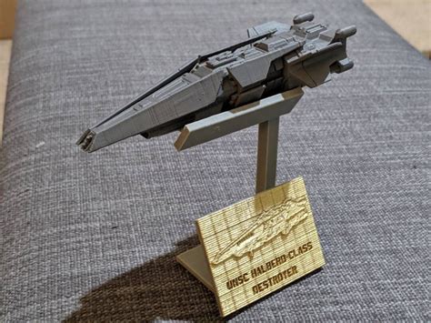 Halo Unsc Halberd Class Destroyer Model With Customizable Display Stand