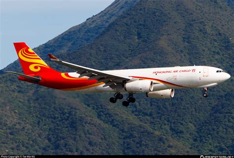 B LNZ Hong Kong Air Cargo Airbus A330 243F Photo By Tse Wai Kit ID