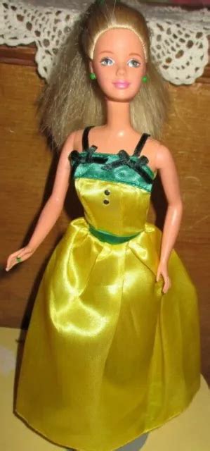 Mattel Barbie Doll Blonde Hair Blue Eyes Head 1991 Body 1966