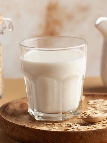 What Does Oat Milk Taste Like Tastylicious