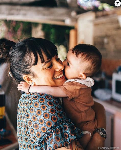 Alizée avec sa fille Maggy 6 mois le 24 mai 2020 Purepeople