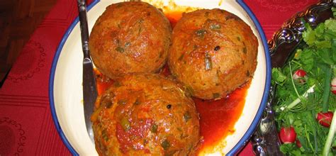 Tabriz Main Foods Tatilate Aram Travel Agency
