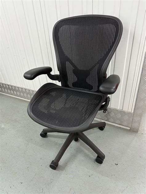 Herman Miller Aeron Chair Size C Fully Loaded Posturefit Model