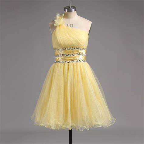 Princess Light Yellow Short Homecoming Dress Asymmetric Tulle