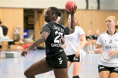 Erster Saisonsieg F R Lsv Handballerinnen