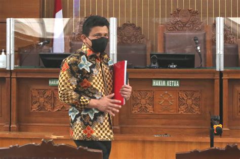 Nama Mantan Kapolri Idham Aziz Disebut Dalam Sidang Ferdy Sambo Ada