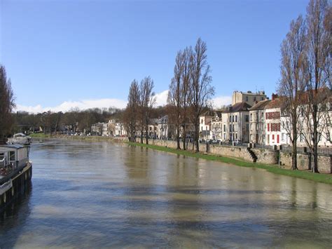 Melun Ville Royale Visite Avec Un Guide Professionnel Visite Paris