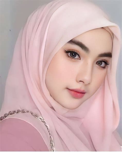 Pin By Rusdy On Hijab Cantik Muslim Beauty Beautiful Hijab