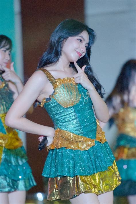 Gracia Jkt48 Gadis Gadis Cantik Selebritas Orang Cantik