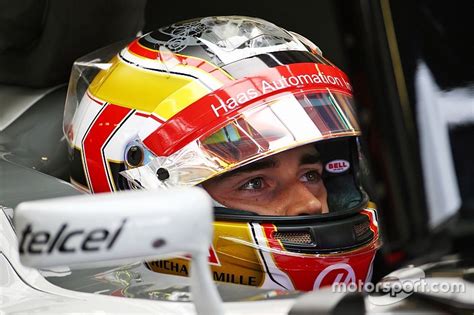 Leclerc In Beeld Voor Ferrari Test Silverstone