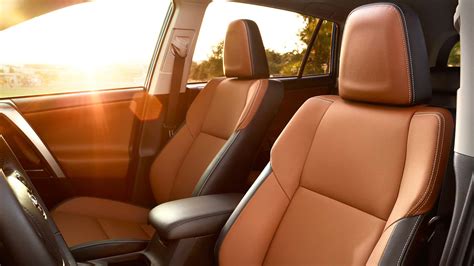 Find Your Comfort Spot in the Interior of the 2017 Toyota RAV4