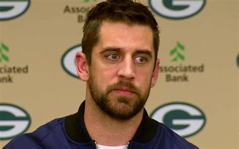 Aaron Rodgers Defends 4 Day Isolation Retreat Before Considering Nfl Future