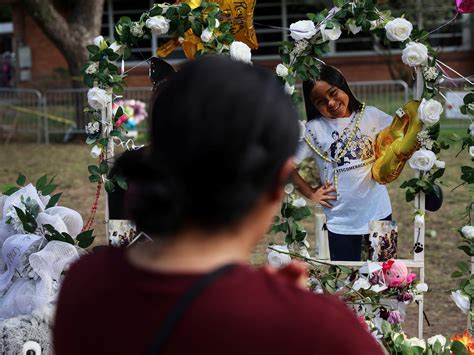 Tiroteo En Texas Comenzaron Los Funerales De Las V Ctimas