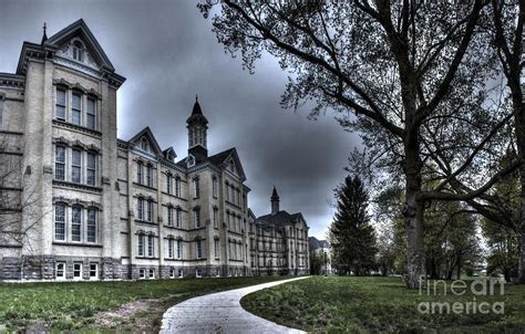 Traverse City State Mental Hospital By Twenty Two North Photography