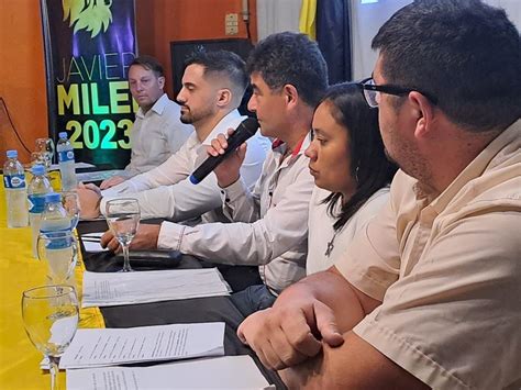 El Partido Libertario presentó sus precandidatos a la Intendencia y al