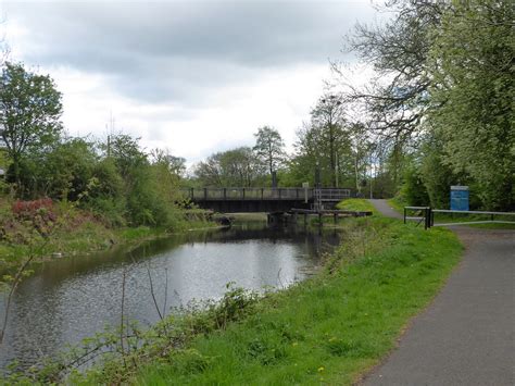 Hillhead Bridge Forth And Clyde Canal Kirkintilloch Flickr