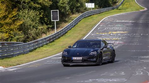 Porsche Taycan de alta performance perto de alcançar recorde do Nevera