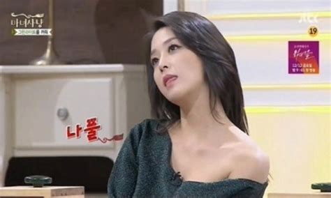 한고은 흘러내린 옷풀린 눈살짝 내민 혀 ‘3단 섹시 발사에 남성 ‘심쿵 서울pn