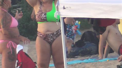 Bikini Beach Girls Videos Vol