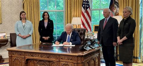 Spartz Attends Ukraine Defense Lend Lease Bill Signing At White House