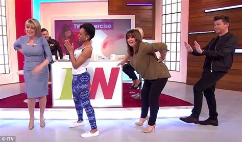 Loose Women Really Let Loose As They Show Off Their Twerking Skills Daily Mail Online