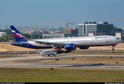 RA 73158 Aeroflot Russian Airlines Boeing 777 300ER Photo By Lukas