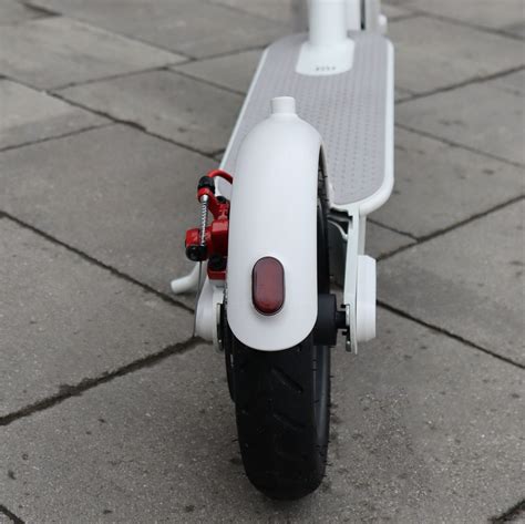 Купити Електросамокат Mi Electric Scooter M365 Pro White 1690 в інтернет магазині 2smart